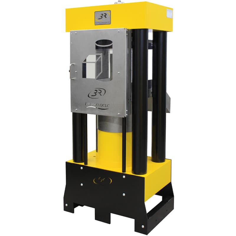 3000 kN four-column long-stroke compression testing machine with closed protective safety door and yellow and black frame.